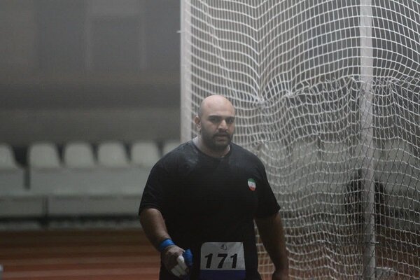 حسن عجمی، طلایی پرتاب وزنه شد