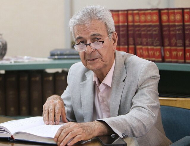 اصغر دادبه و عشق به ایران