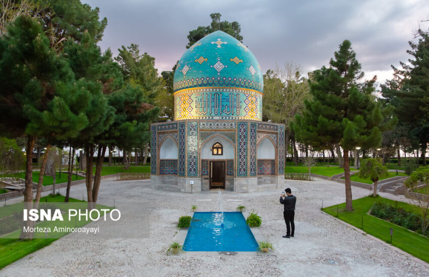 آرامگاه «شیخ فریدالدین عطار نیشابوری»