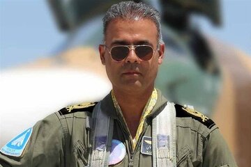 پیکر شهید امیر سرتیپ دوم خلبان مجید کاظمی وارد تهران شد