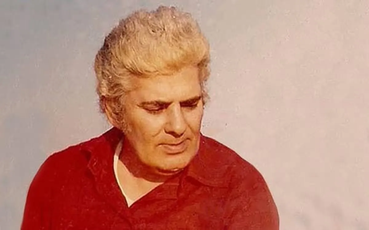 لغو مراسم رونمایی آثار احمد شاملو هیچ ارتباطی با محتوای کتاب‌ها ندارد
