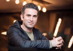 کتاب صوتی «پدرکشی» با صدای هوتن شکیبا منتشر شد